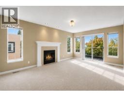 2607 Panorama Drive, Coquitlam, BC V3E2W1 Photo 12