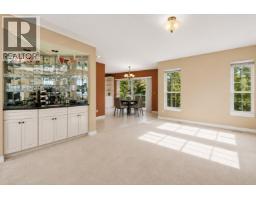 2607 Panorama Drive, Coquitlam, BC V3E2W1 Photo 13