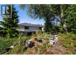 2607 Panorama Drive, Coquitlam, BC V3E2W1 Photo 39