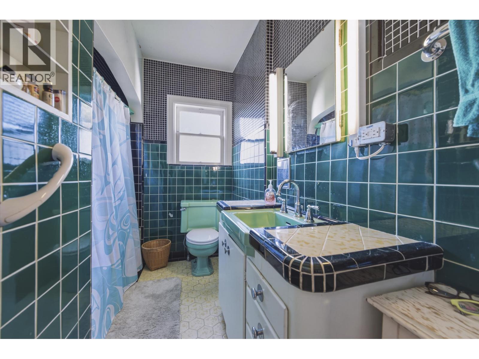 3 Bed, 2 Bath House for Sale in Vancouver – 433 E 48TH AVENUE, Vancouver – MLS# R3159265 - Image 22