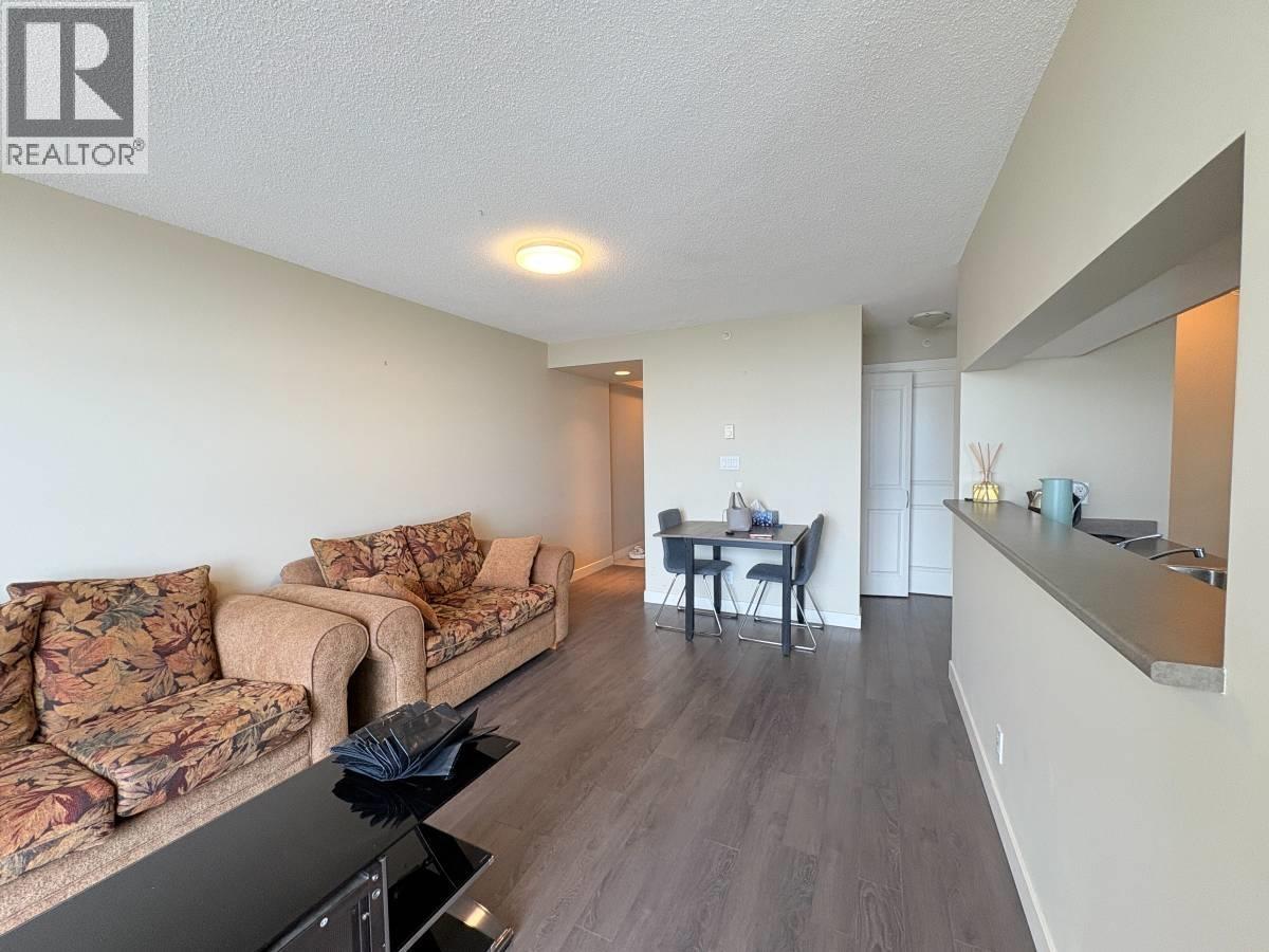 #1905 5380 OBEN Street, Vancouver, British Columbia, V5R6H7, Vancouver, British Columbia — photo 2 of 5