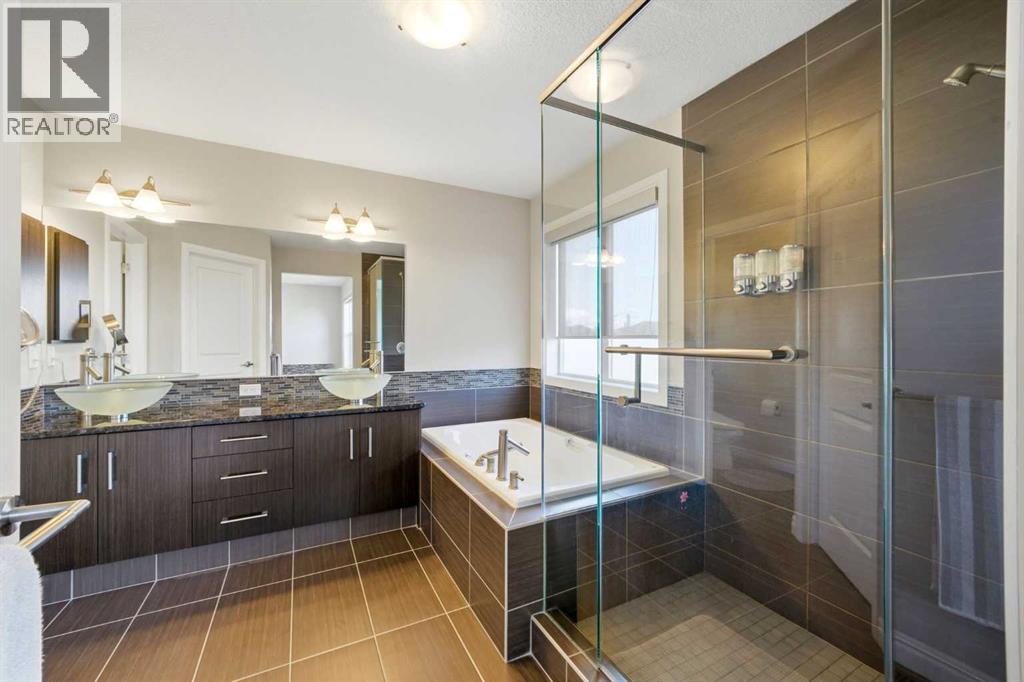 141 Evanspark Gardens NW - 31