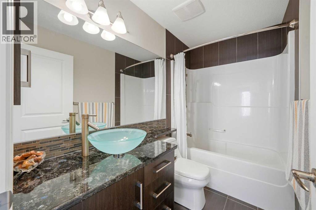 141 Evanspark Gardens NW - 28