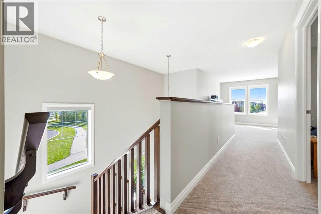 141 Evanspark Gardens NW - 21