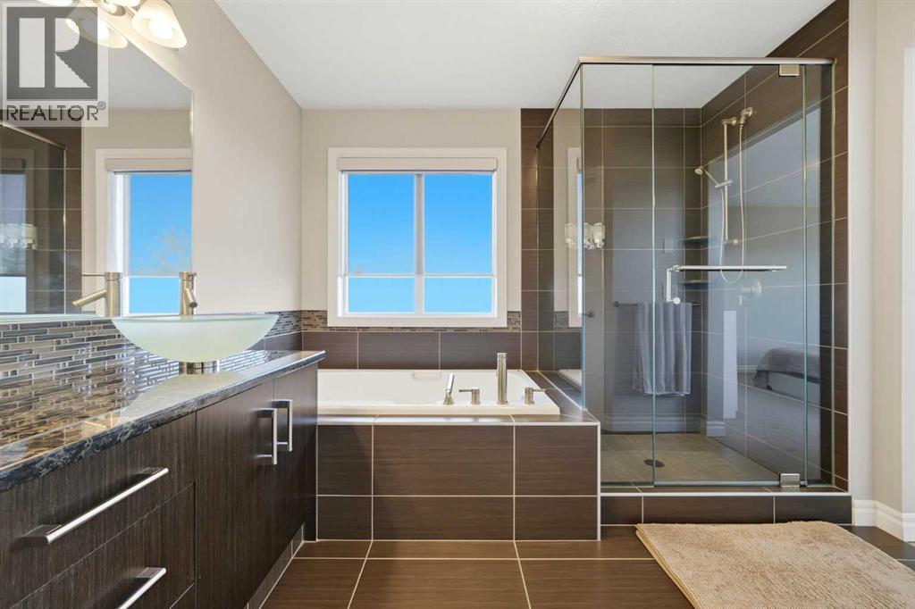141 Evanspark Gardens NW - 33