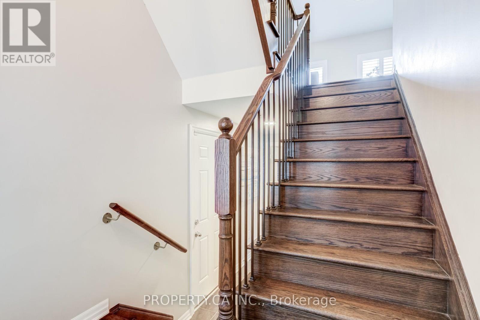1226 AZINGER LANE - Image 29