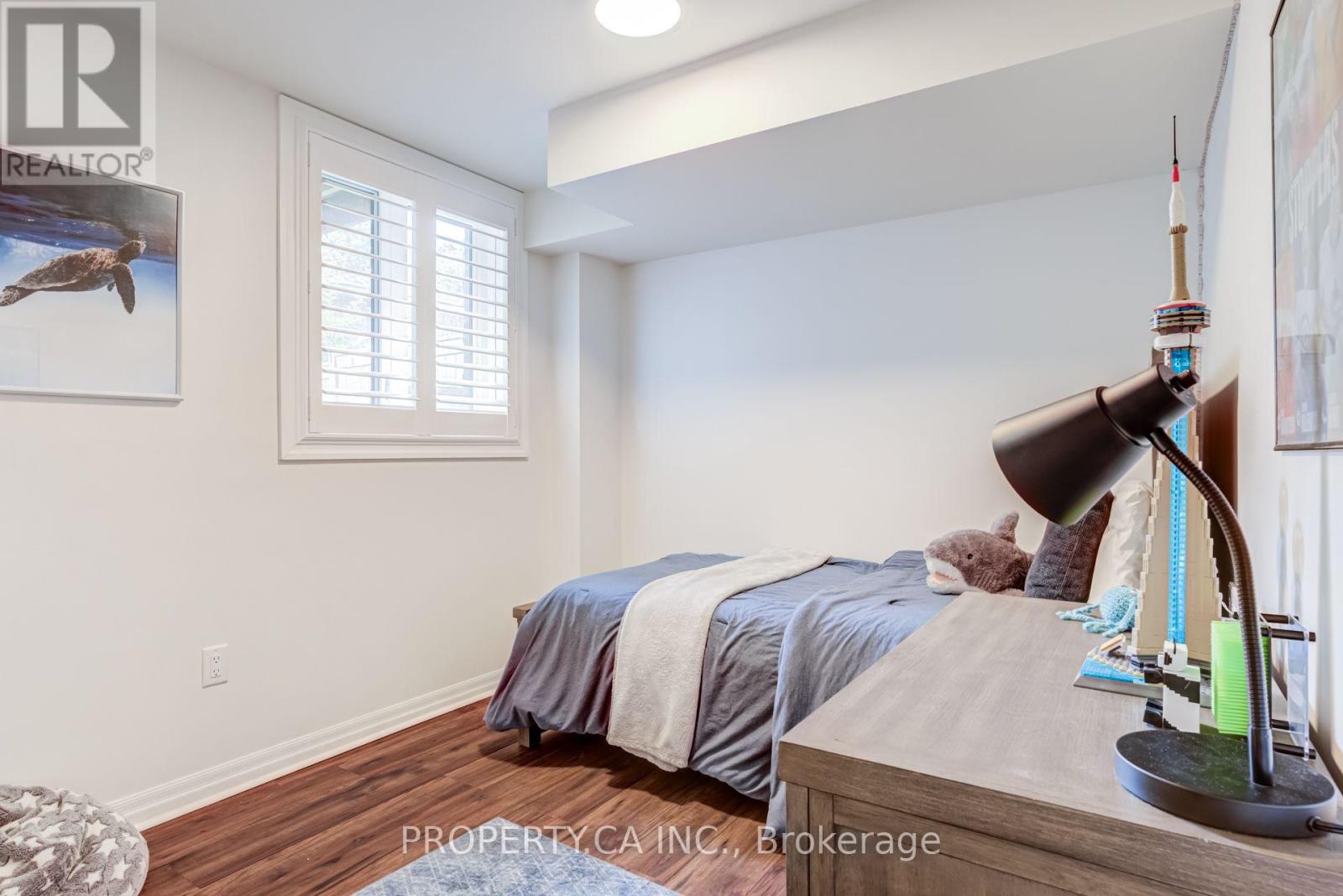 1226 AZINGER LANE - Image 31
