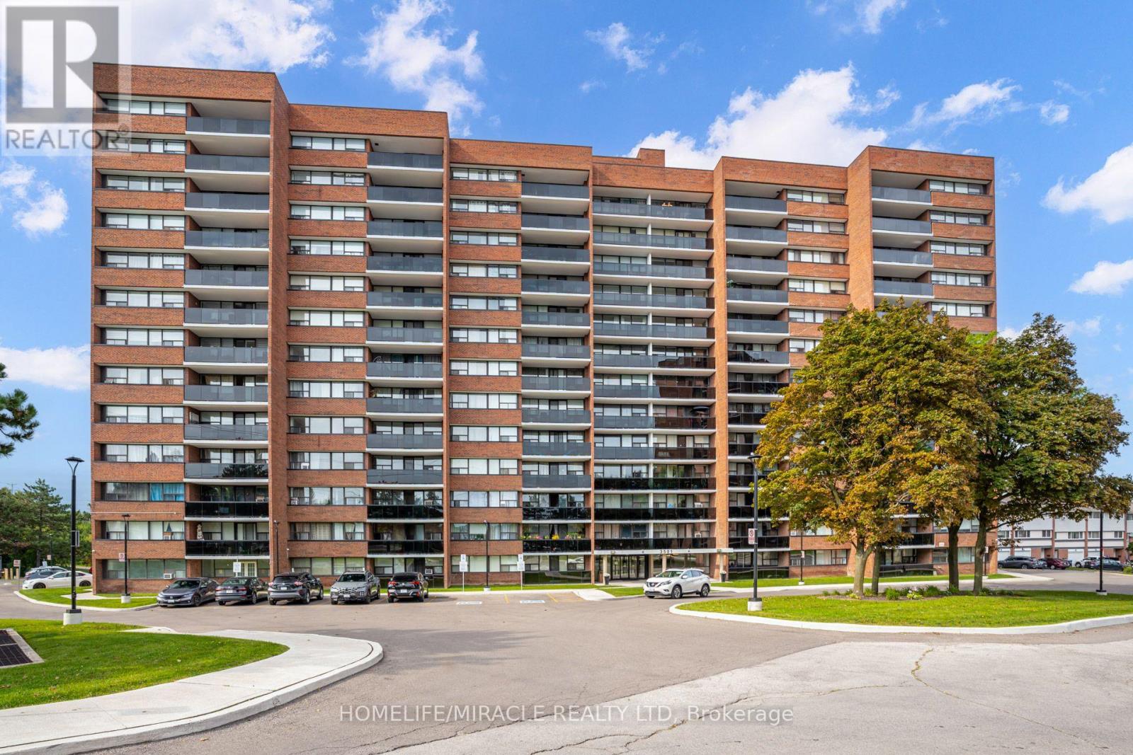 #302 3501 GLEN ERIN DRIVE - 3