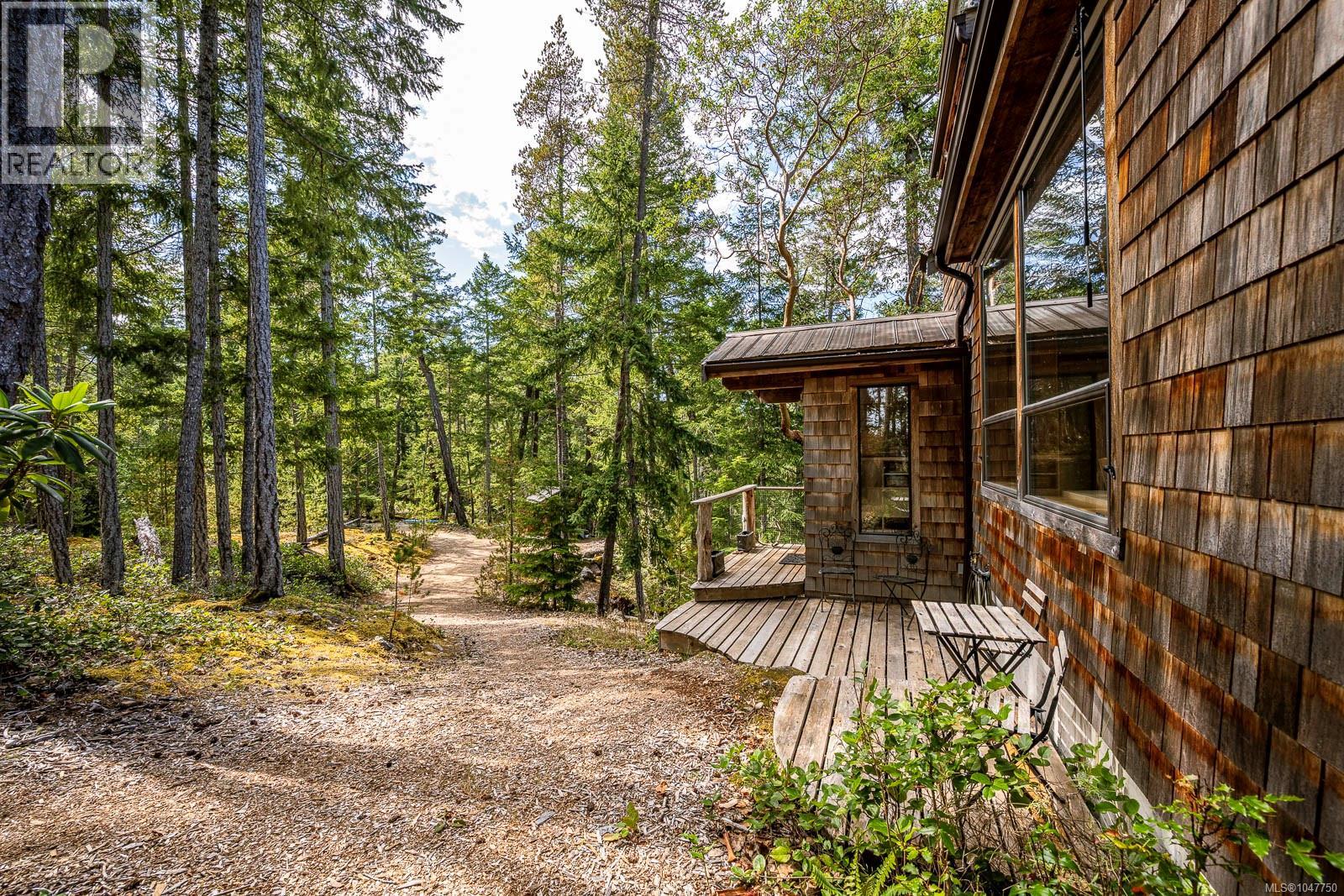 1710 Tiber Bay Rd - Image 44