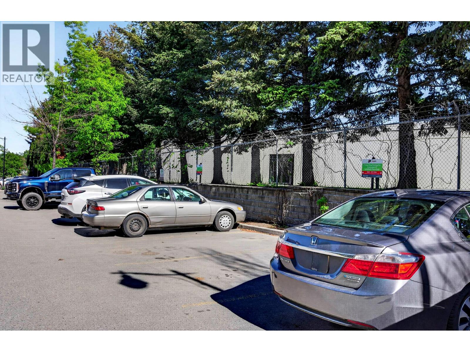 #510 765 McGill Road - Image 4