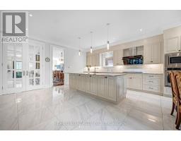 100 Ridelle Avenue, Toronto, ON M6B1J6 Photo 17