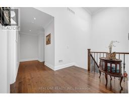 100 Ridelle Avenue, Toronto, ON M6B1J6 Photo 24