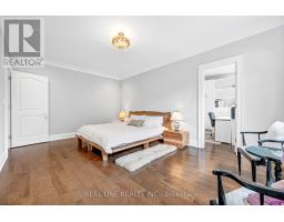 100 Ridelle Avenue, Toronto, ON M6B1J6 Photo 26