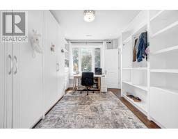 100 Ridelle Avenue, Toronto, ON M6B1J6 Photo 28