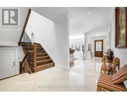 100 Ridelle Avenue, Toronto, ON M6B1J6 Photo 9