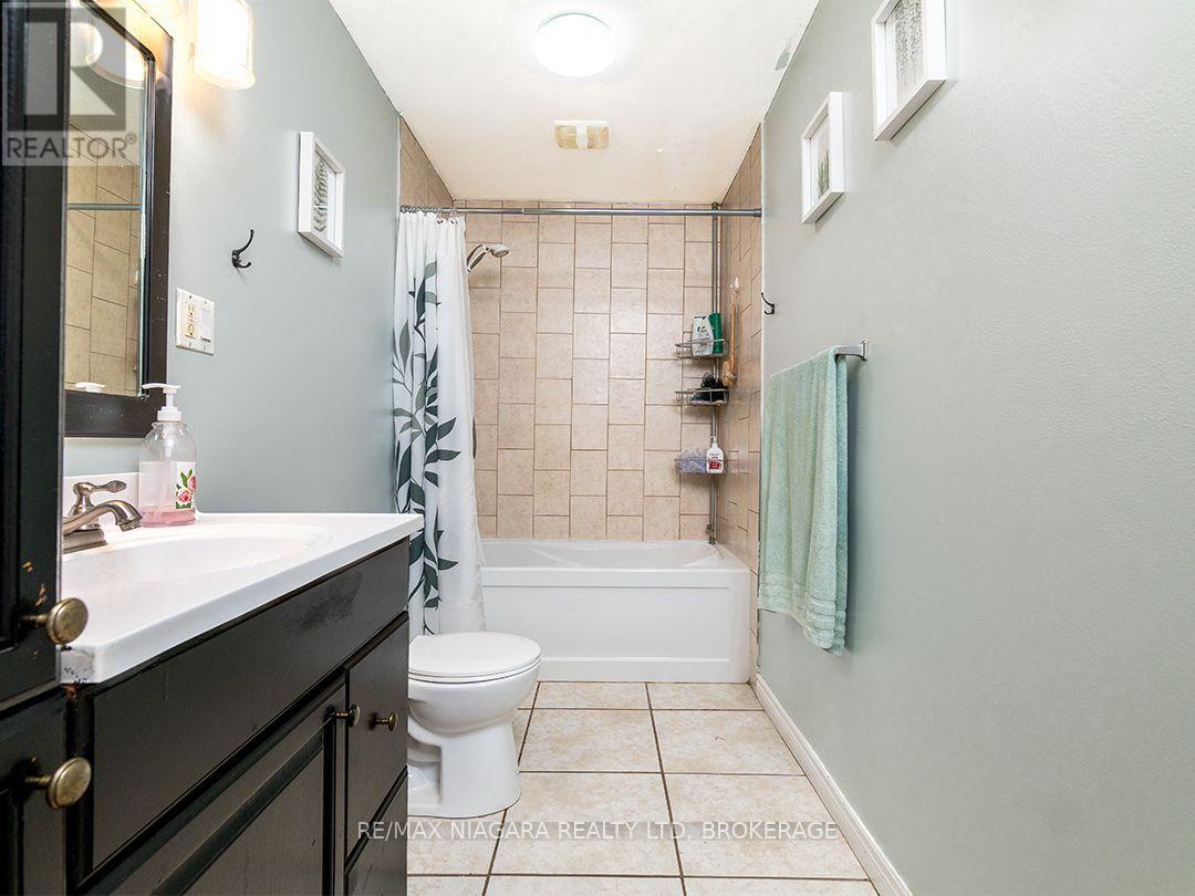 66 NEFF STREET - 20