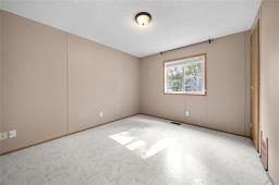 20 Nature Drive, Ste Anne, MB R5H1H2 Photo 12