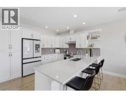 233 Rue Cheval Noir, Kamloops, BC V1S0B3 Photo 22