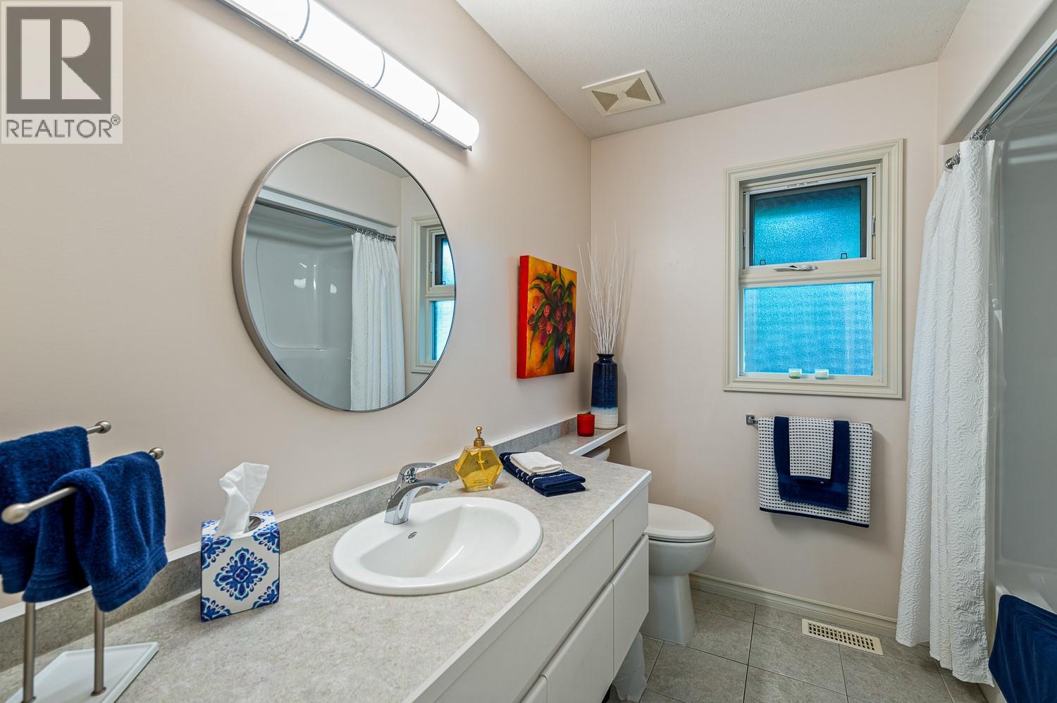 4141 Gallaghers Boulevard S - 22