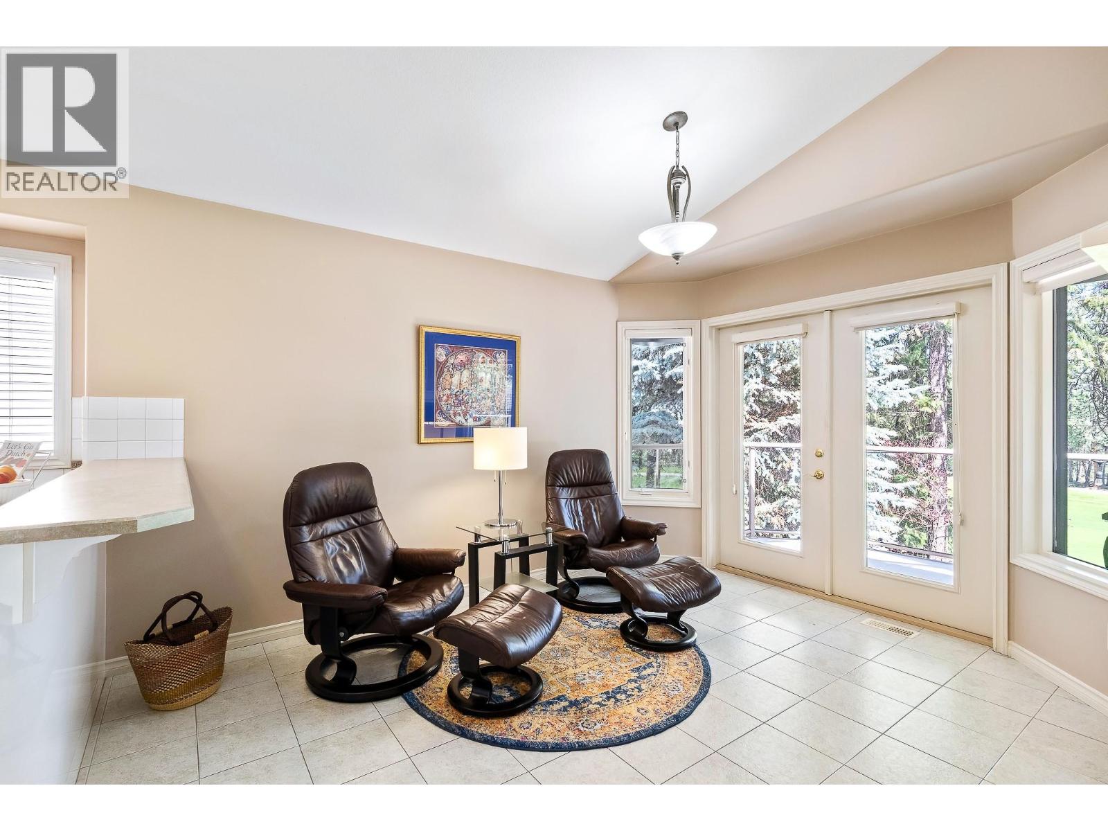 4141 Gallaghers Boulevard S - 14