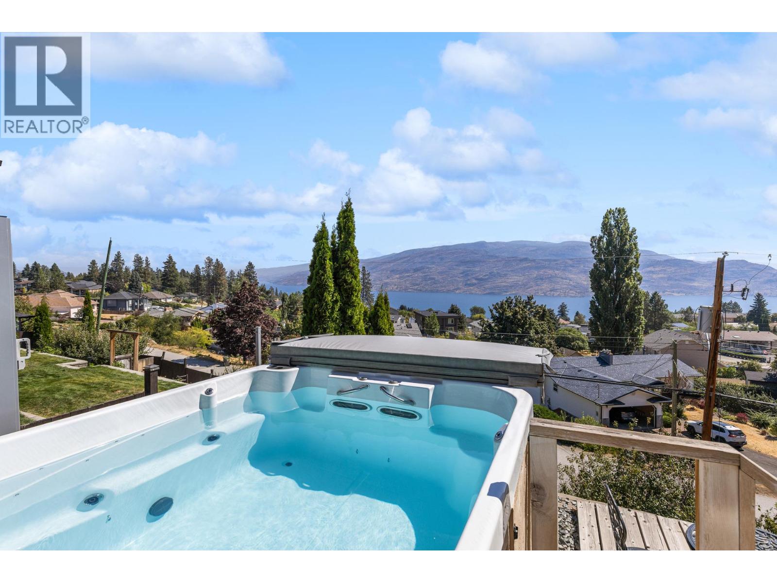 6112 Seymoure Avenue - 34