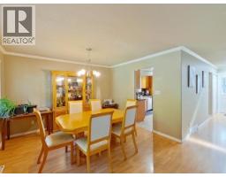 4865 Harvie Ave, Powell River, BC V8A5R6 Photo 19