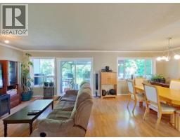 4865 Harvie Ave, Powell River, BC V8A5R6 Photo 20
