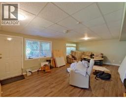 4865 Harvie Ave, Powell River, BC V8A5R6 Photo 28