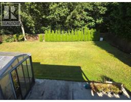 3pc Ensuite bath - 4865 Harvie Ave, Powell River, BC V8A5R6 Photo 7