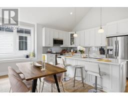 104 Sycamore Street, Blue Mountains, ON L9Y5S9 Photo 28