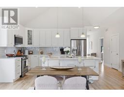 104 Sycamore Street, Blue Mountains, ON L9Y5S9 Photo 29