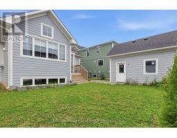 104 Sycamore Street, Blue Mountains, ON L9Y5S9 Photo 35