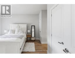 104 Sycamore Street, Blue Mountains, ON L9Y5S9 Photo 7