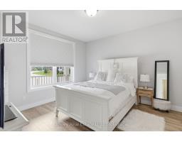 104 Sycamore Street, Blue Mountains, ON L9Y5S9 Photo 8