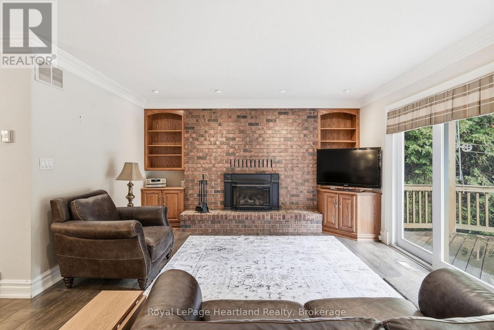 595 INKERMAN STREET W - Image 10