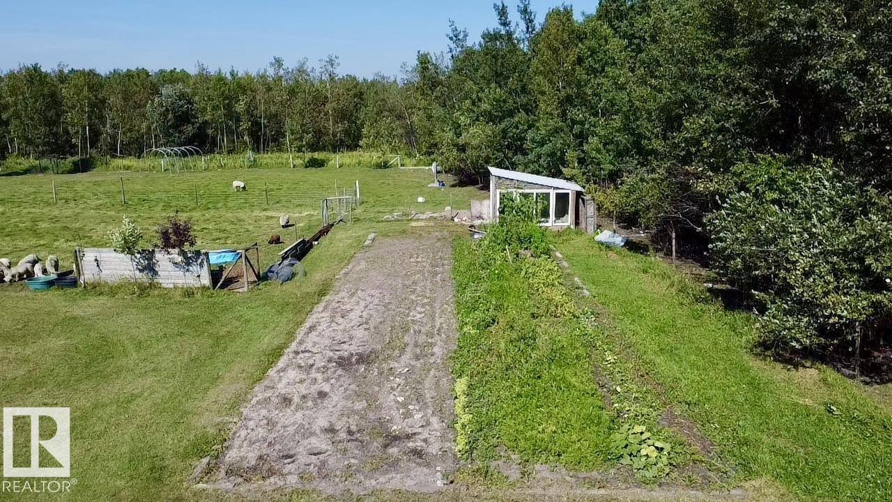 45512 Township Road 604 - 41