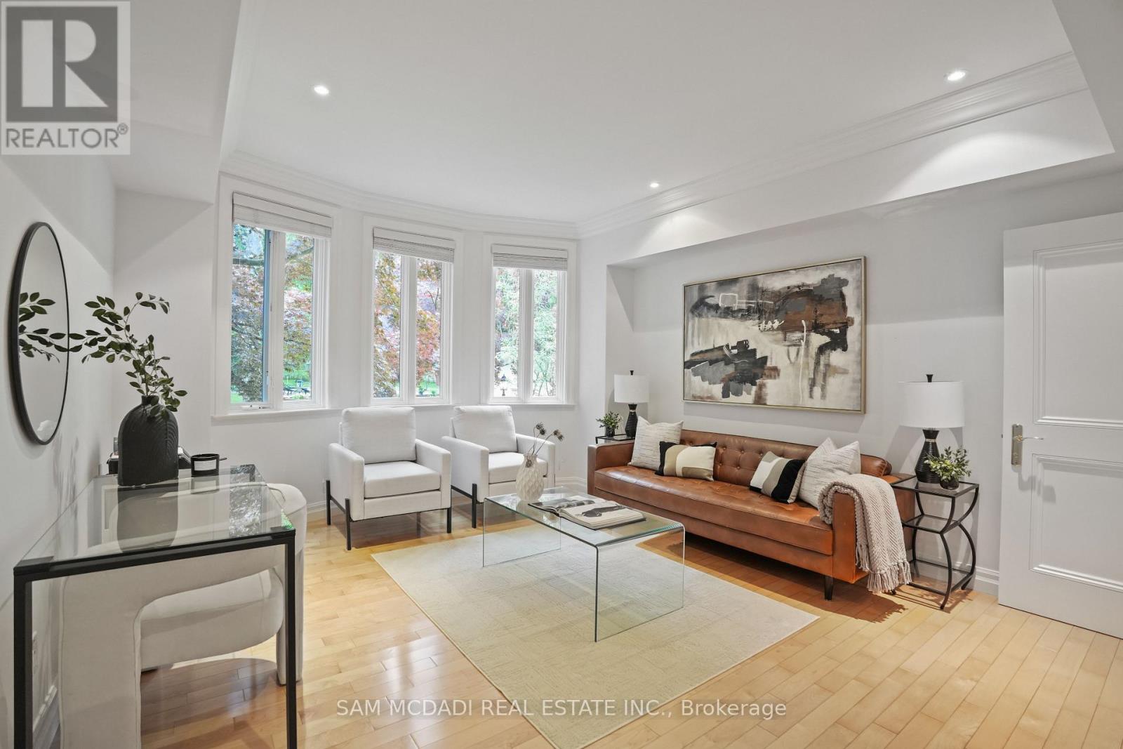 1382 ALDO DRIVE - Image 16