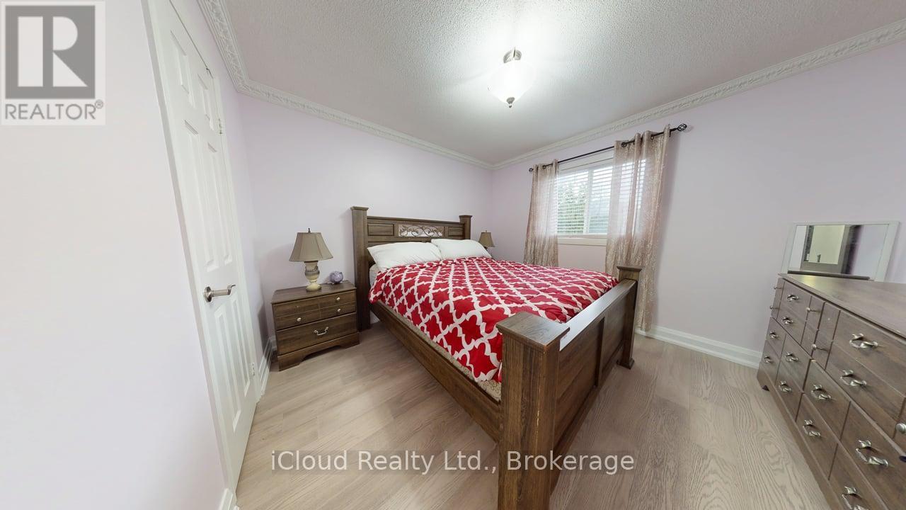 71 TUFTON CRESCENT - 14