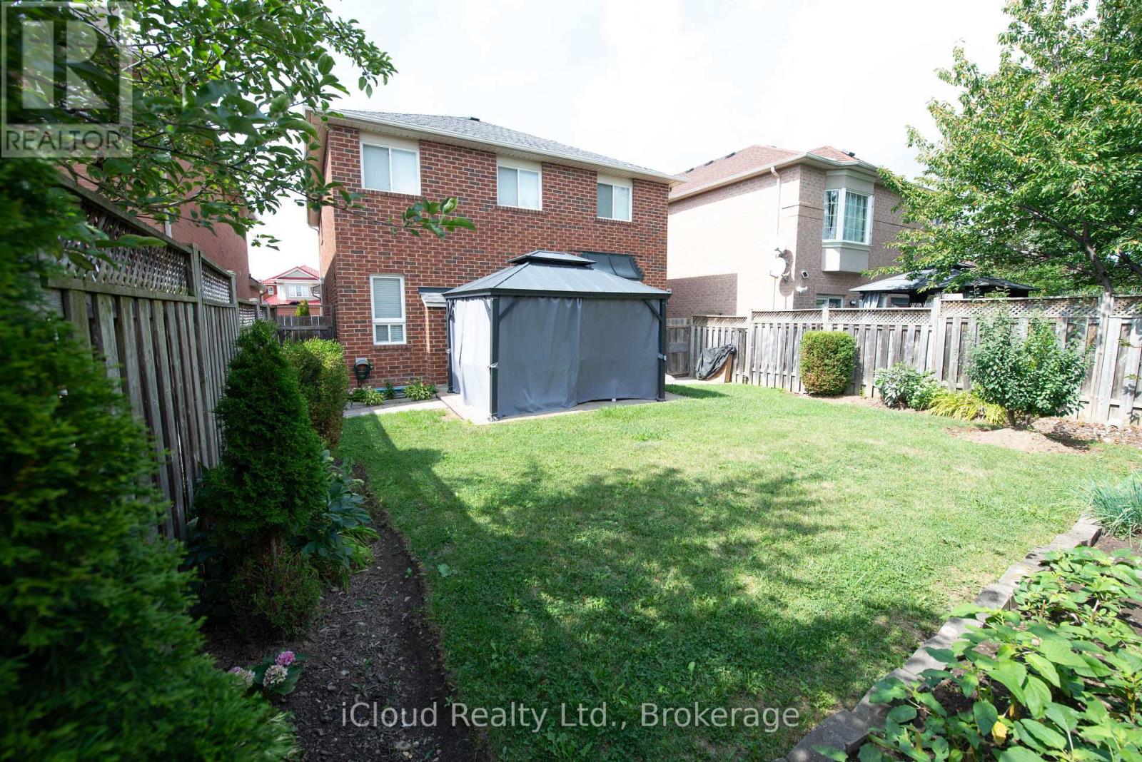 71 TUFTON CRESCENT - 25