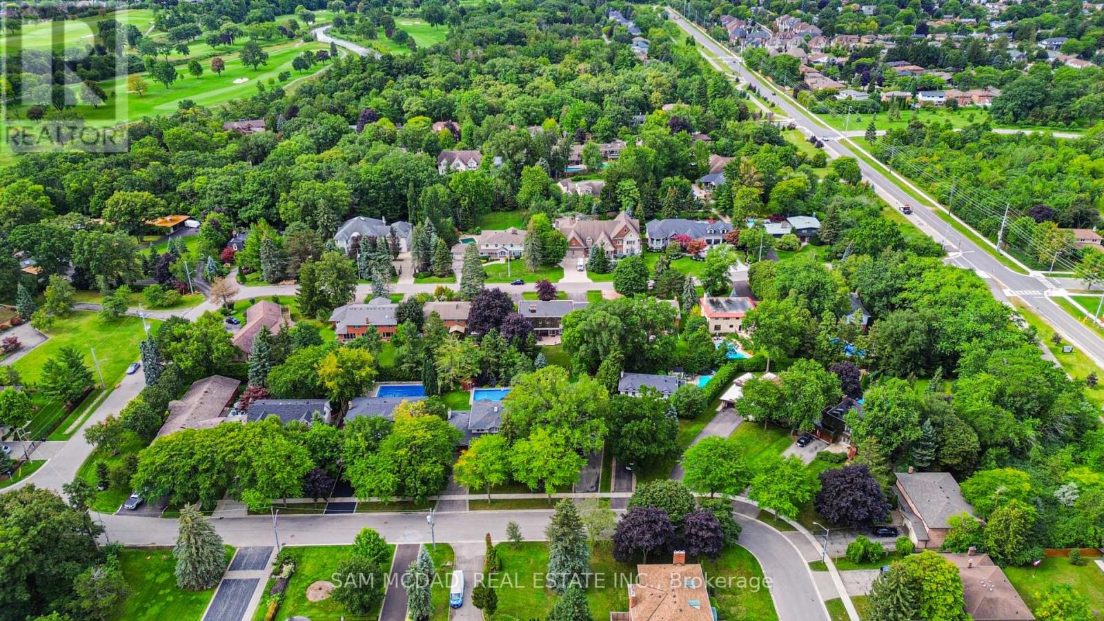 2145 ONEIDA CRESCENT - Image 41