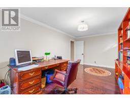 Bedroom 4 - 2145 Oneida Crescent, Mississauga, ON L5C1V7 Photo 15