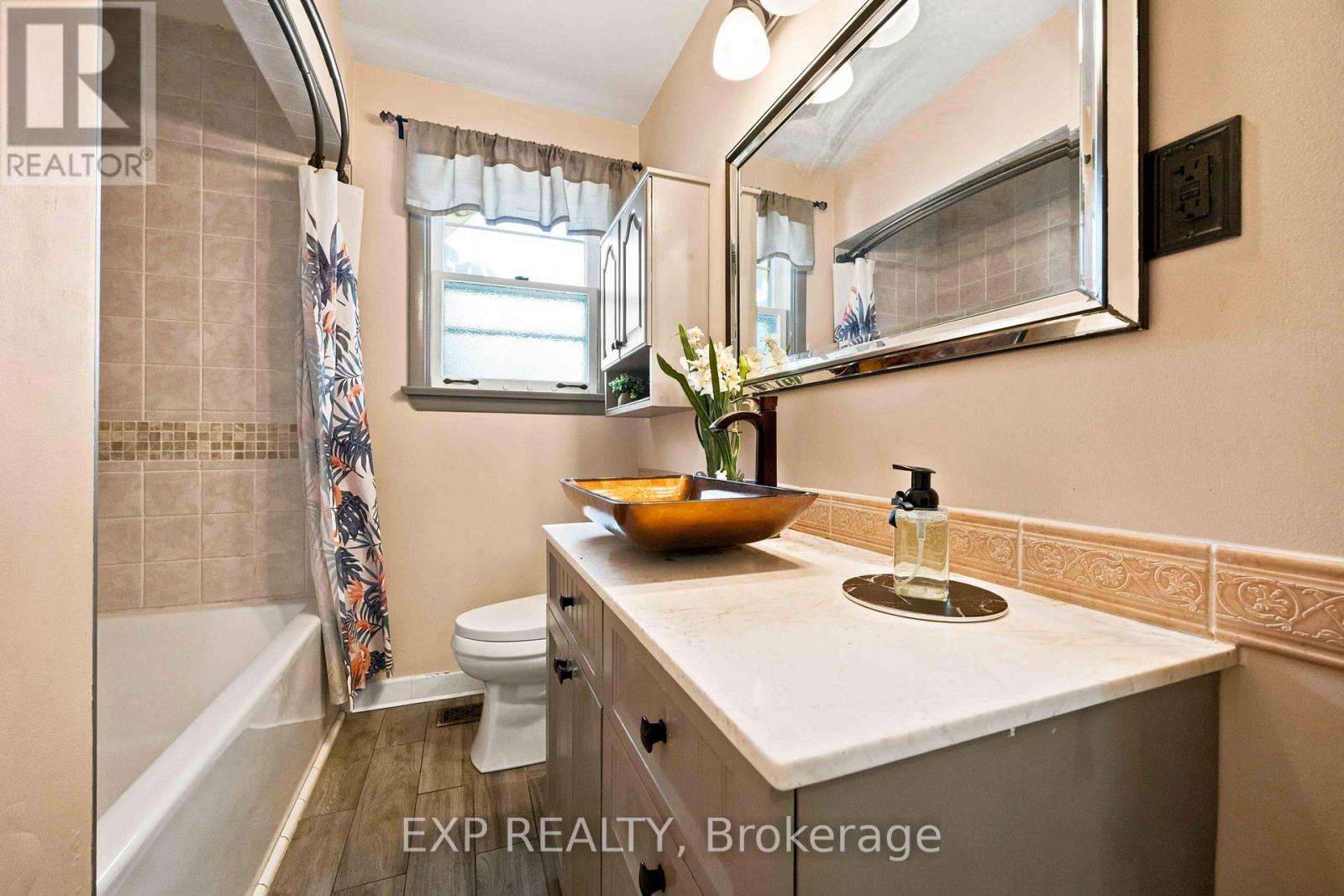 57 BRISCO STREET - 33
