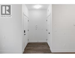 560 Christleton Avenue, Kelowna, BC V1Y5J2 Photo 45