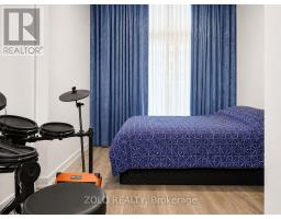 121 - 8 Beverley Glen Boulevard, Vaughan, ON L4J0L5 Photo 8