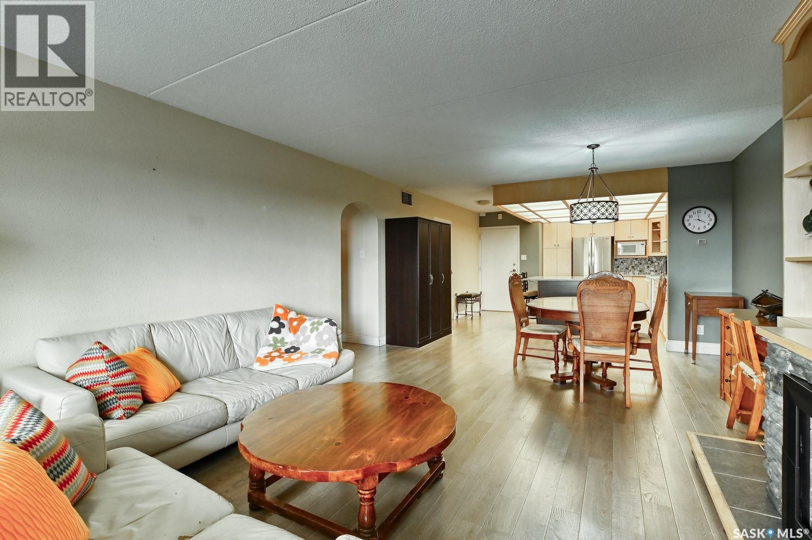 #801 3520 Hillsdale STREET - Image 10