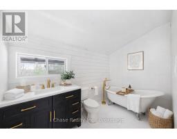 878 Deer Lake Rd Road, Huntsville, ON P0B1L0 Photo 16