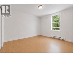 103 108 W Esplanade, North Vancouver, BC V7M3M8 Photo 14
