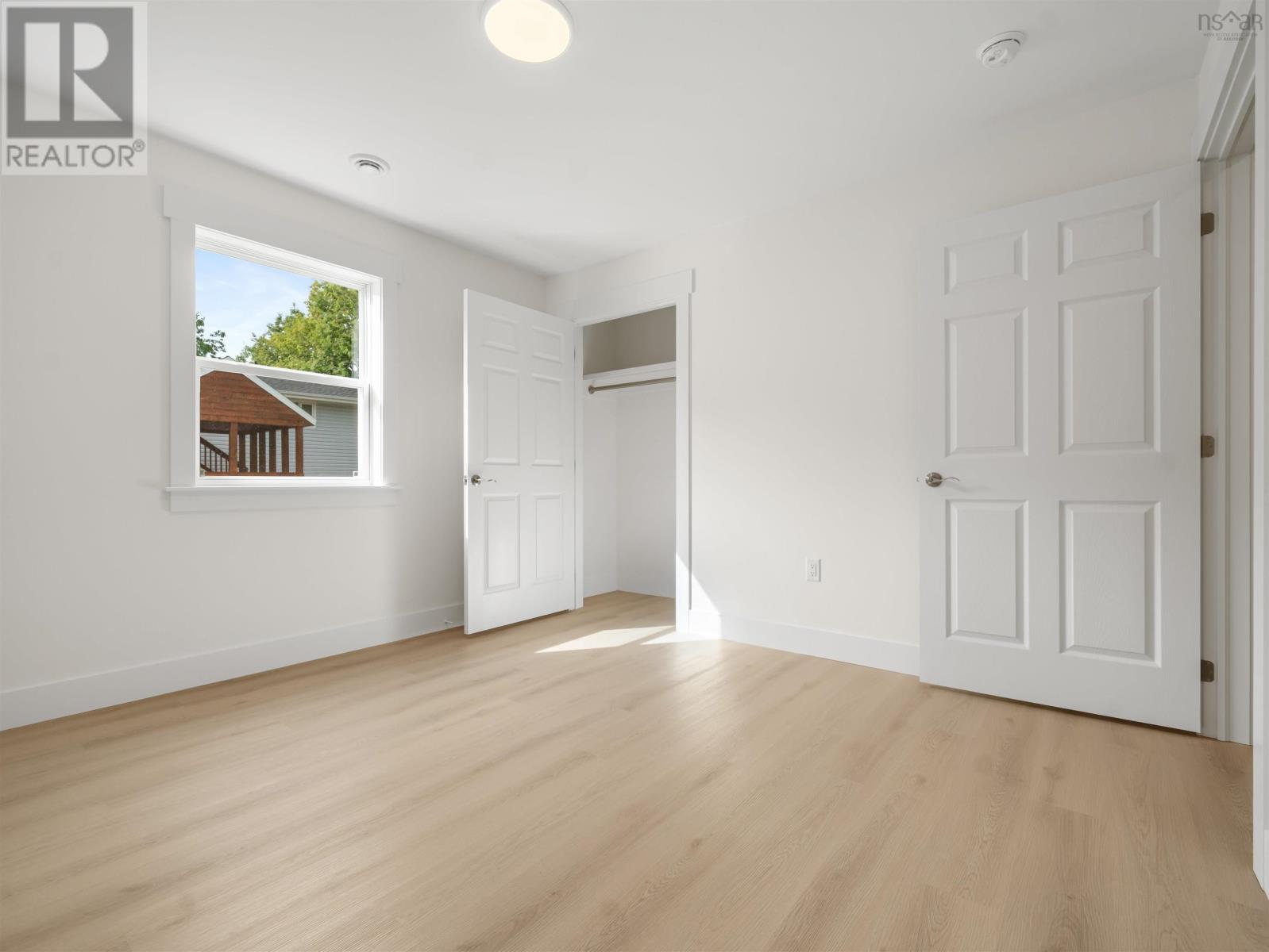 15 Sunset Lane - 39