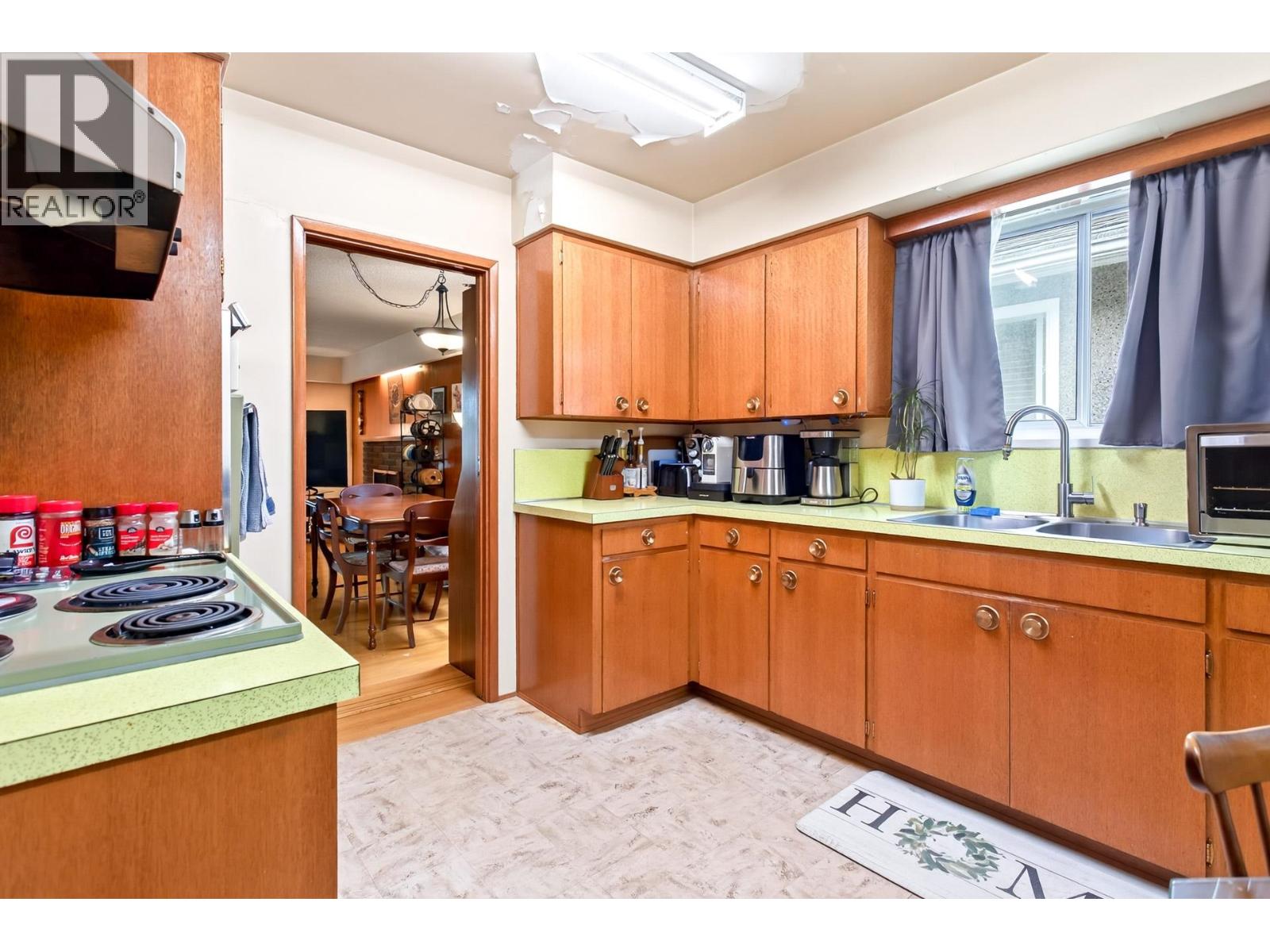 3 Bed, 1 Bath House for Sale in Vancouver – 2175 WAVERLEY AVENUE, Vancouver – MLS# R3159133 - Image 14