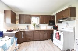 19155 Camp Morton Road, Gimli Rm, MB R0C0M0 Photo 9